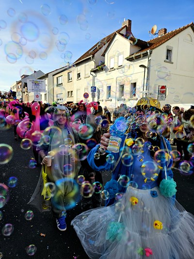 Fastnachtsumzug in der Unnergass'.