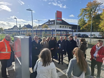 Rundgang über den Zukunftsbahnhof.