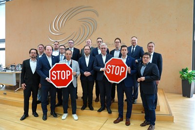 Alle kommunalen Verantwortungsträger im Kreis Offenbach haben die Resolution an das Land Hessen und die neue Bundesregierung unterzeichnet.