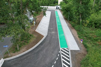 Der neue Kiss&Go-Parkplatz von oben.