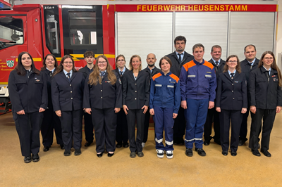 Das Foto zeigt den aktuellen Jugendausschuss der Jugendfeuerwehr Rembrücken. Auf dem Foto fehlen, Julien Schunk, Patrick Krömer und Alexander Riedel.