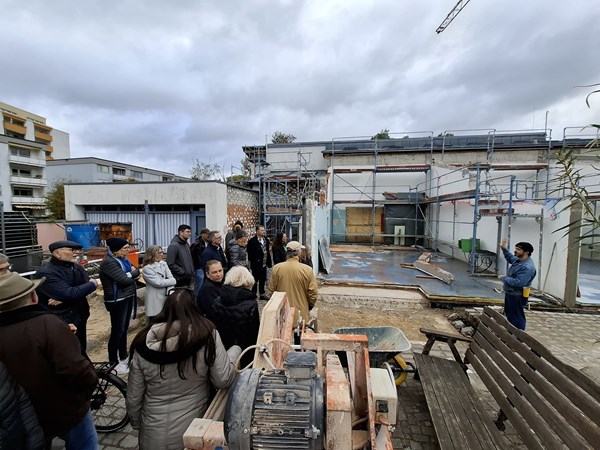 Jahresbegehung der Stadtverordnetenversammlung; hier: das Kinderhaus Murmel im Umbau.