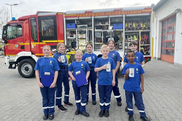 Jugendsammelwoche der Jugendfeuerwehr Rembrücken.